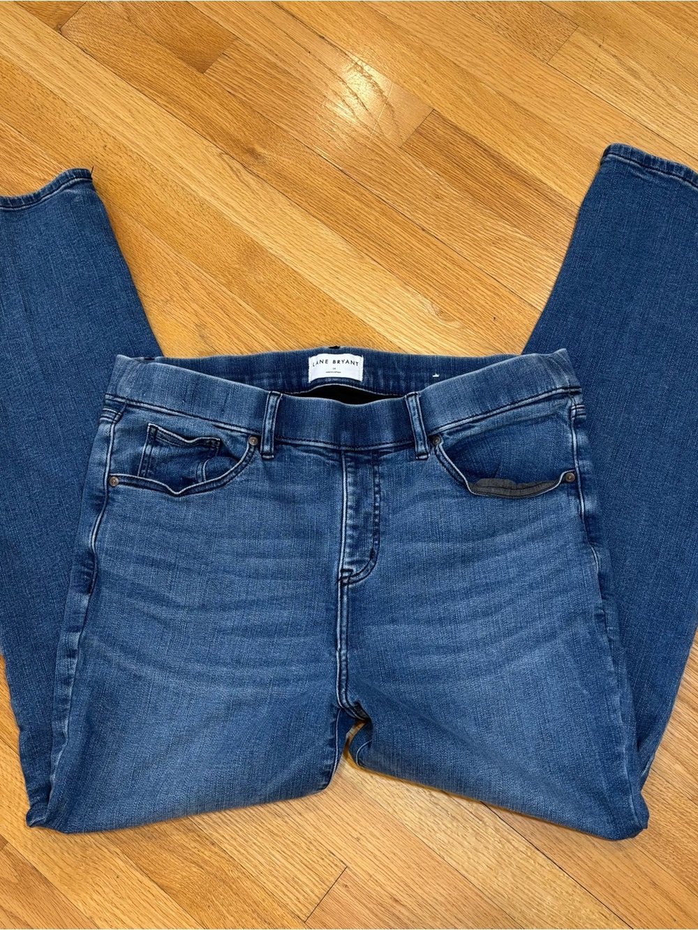 Lane Bryant Jeans, Pull On, Straight Flex Magic Waist and, Size 14, High Rise - Picture 3 of 11